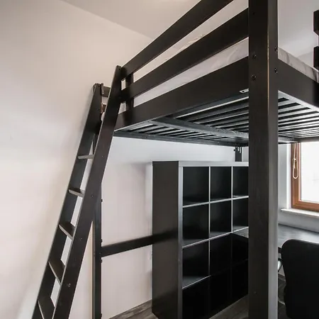 P&o Serviced Goclaw Apartmán *